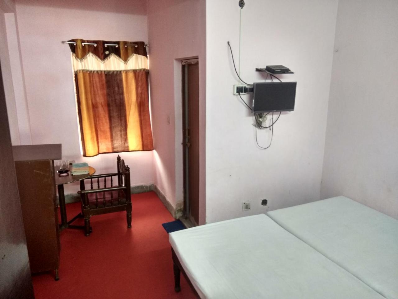 Renu Guest House Καλκούτα Εξωτερικό φωτογραφία