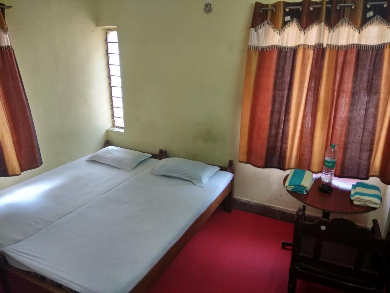 Renu Guest House Καλκούτα Εξωτερικό φωτογραφία