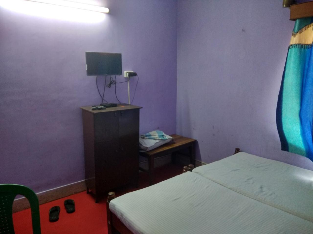 Renu Guest House Καλκούτα Εξωτερικό φωτογραφία
